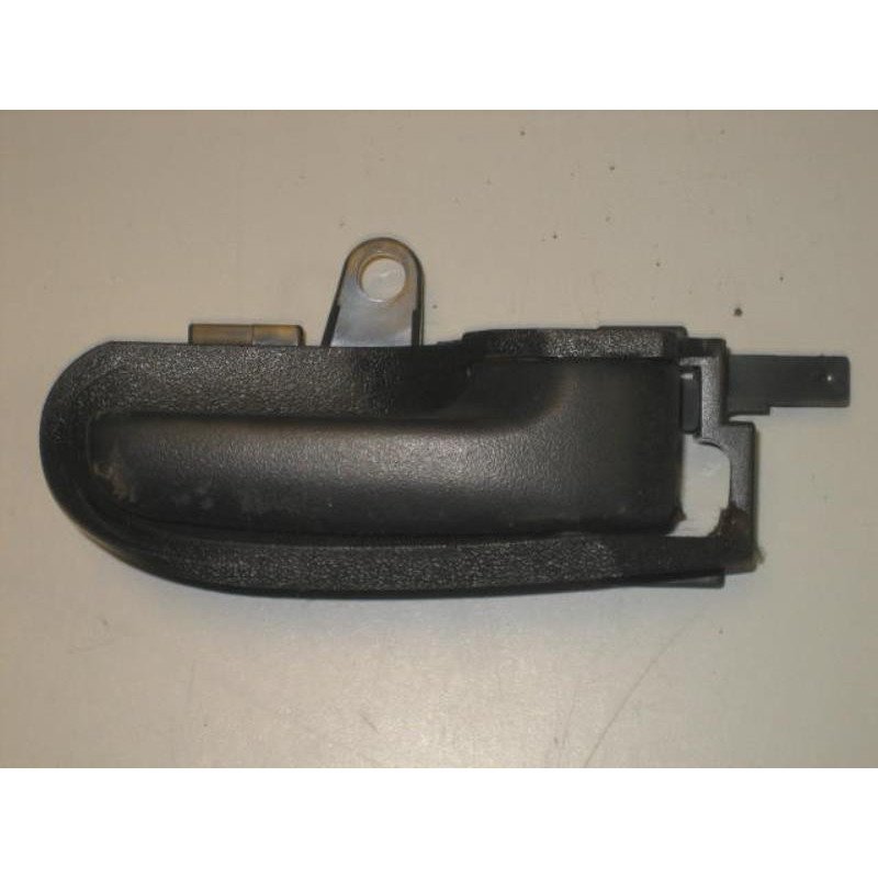 Poignee Interieur Avant Droit Toyota Yaris 1 Phase 2 (1)