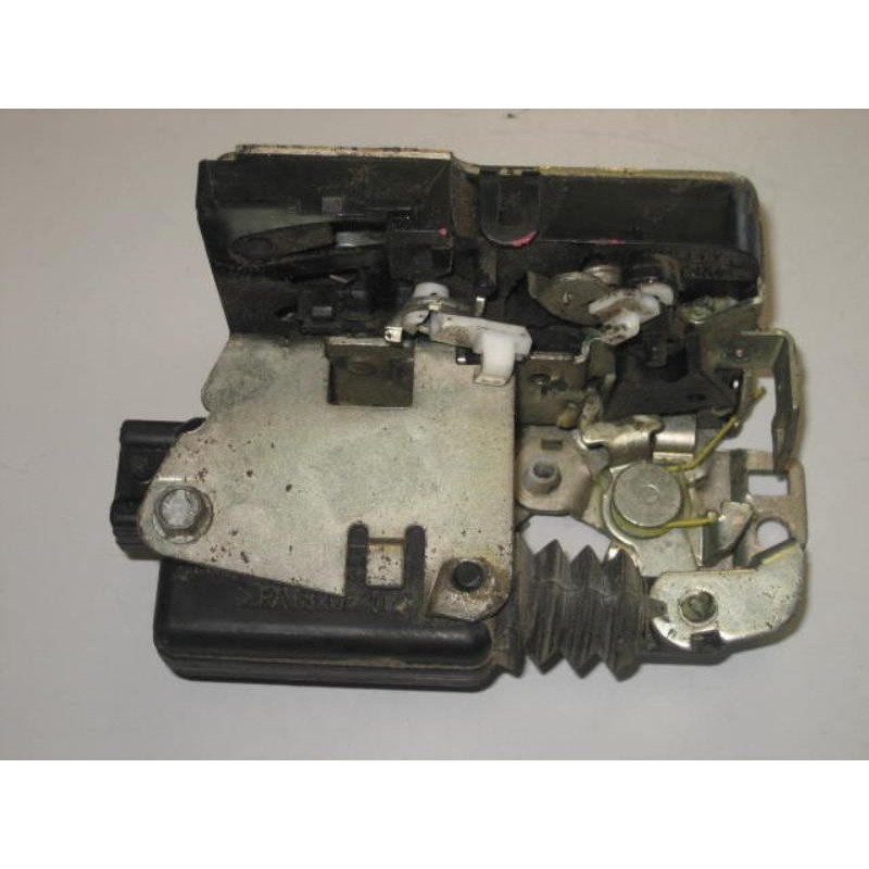 Serrure Avant Droit Dacia Logan Mcv 1 Phase 1 Break (1)