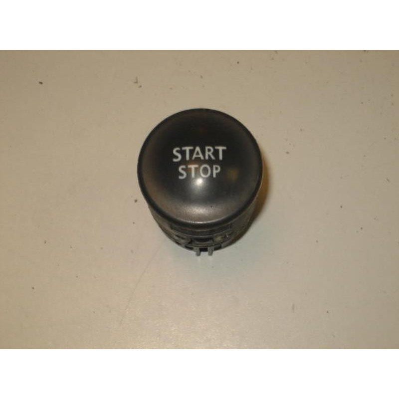 Bouton De Demarrage Renault Megane 3 Phase 1 (1)