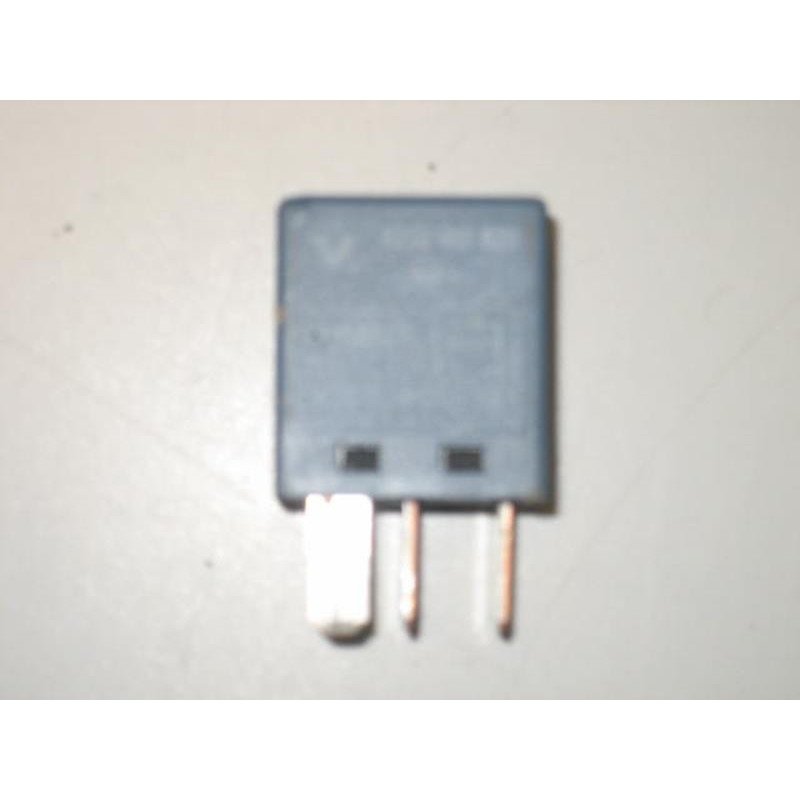 Relais Electrique Renault Megane 3 Phase 1 (1)