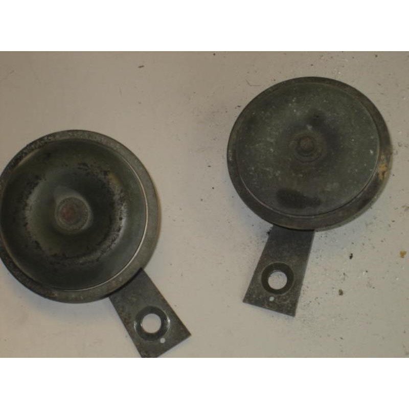 Avertisseur/klaxon Nissan X-trail 1 Phase 1 (1)