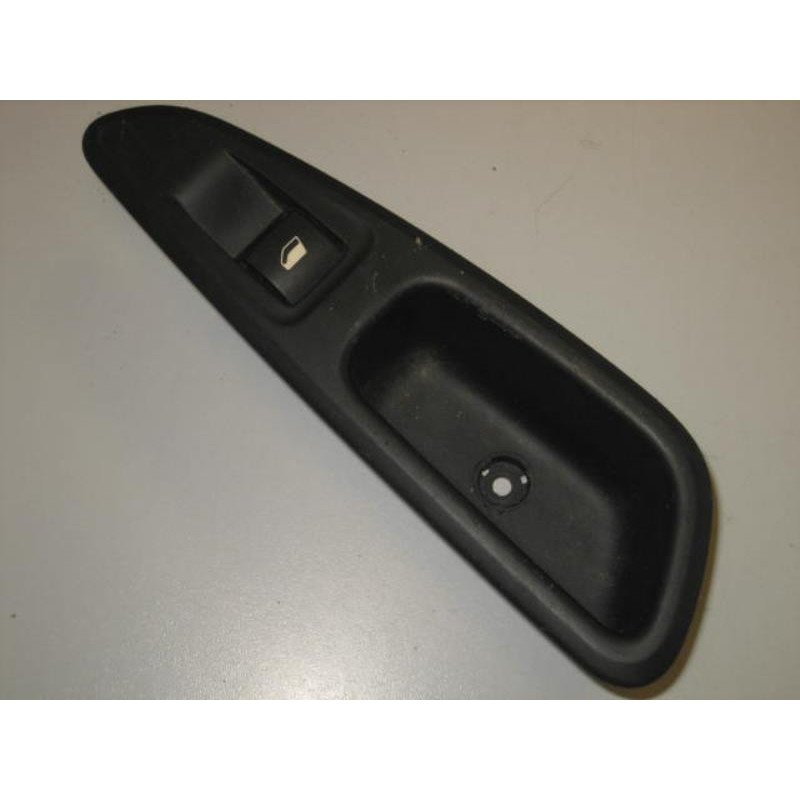 Interrupteur De Leve Vitre Arriere Gauche Peugeot 308 1 Sw Phase 1 Break (1)