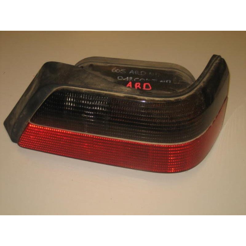 Feu Arriere Principal Droit (feux) Peugeot 605 Phase 2 (1)