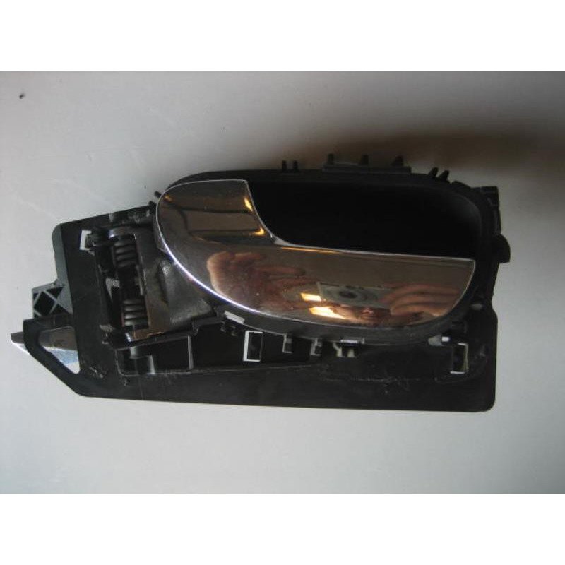 Poignee Interieur Avant Droit Peugeot 307 Phase 1 Break (1)