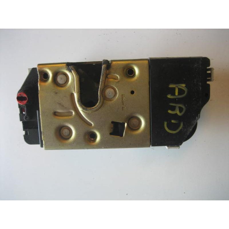 Serrure Arriere Droit Peugeot 307 Phase 1 Break (1)