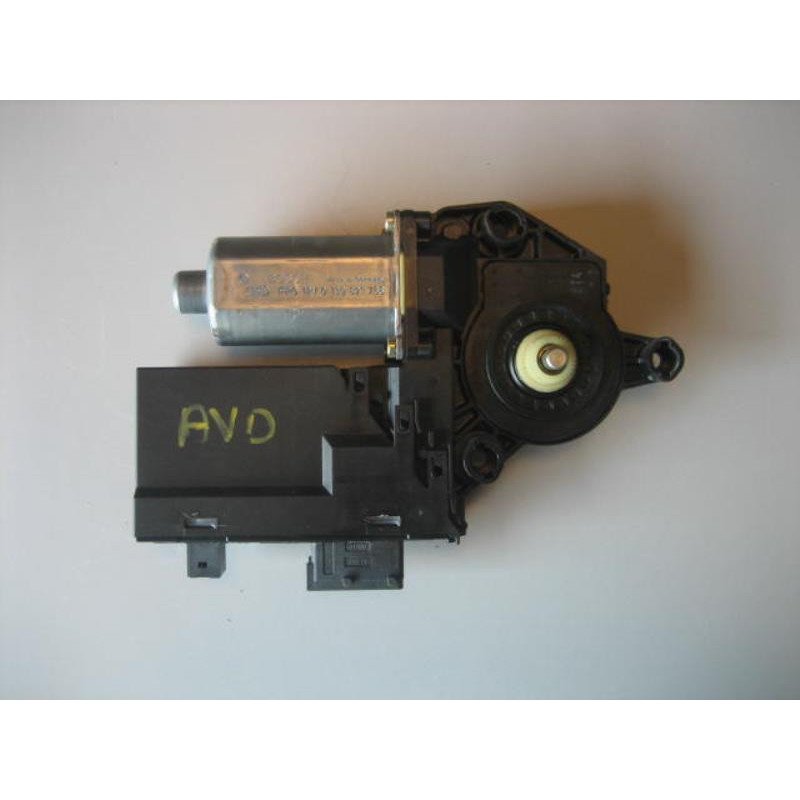 Moteur Leve Vitre Avant Droit Peugeot 307 Phase 1 Break (1)