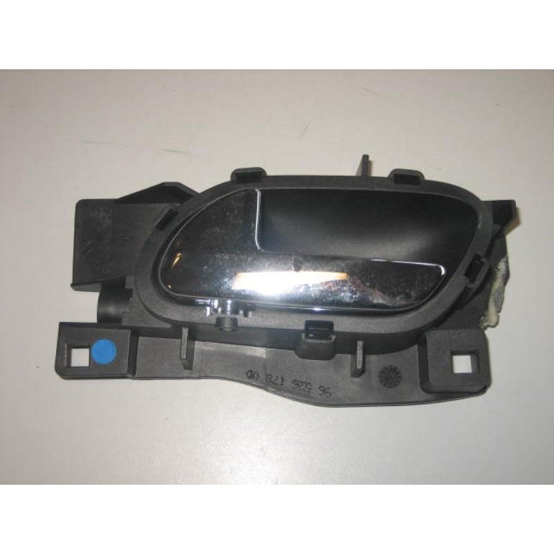 Poignee Interieur Arriere Gauche Peugeot 407 Phase 1 (1)