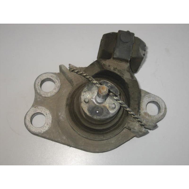 Support Moteur Droit Renault Clio 2 Phase 2 (1)