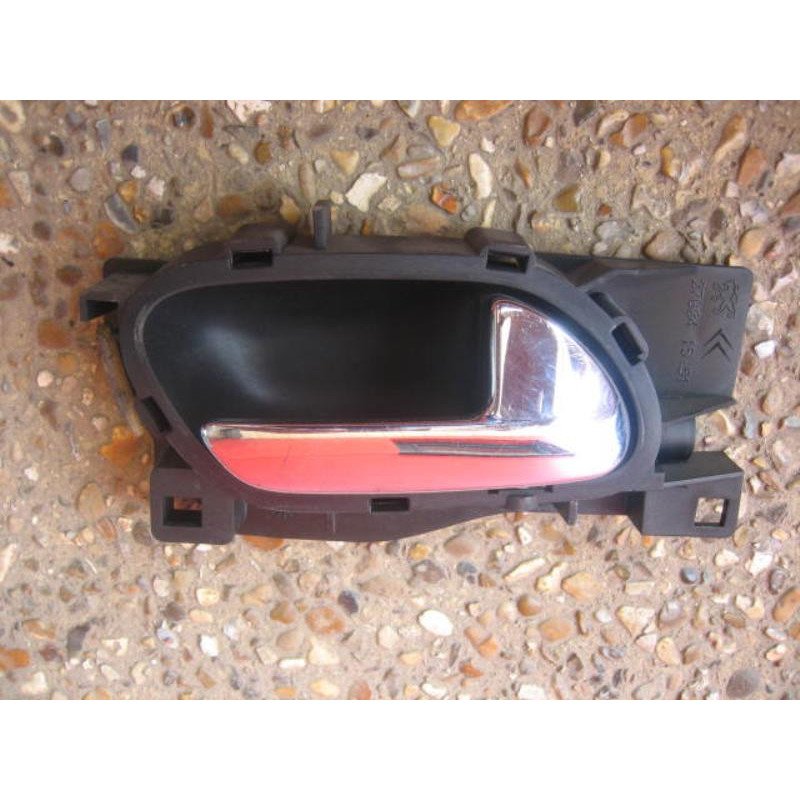 Poignee Interieur Avant Droit Peugeot 407 Phase 1 Break (1)