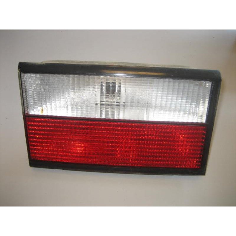 Feu Arriere Secondaire Gauche (feux) Citroen Xantia Phase 2 (1)