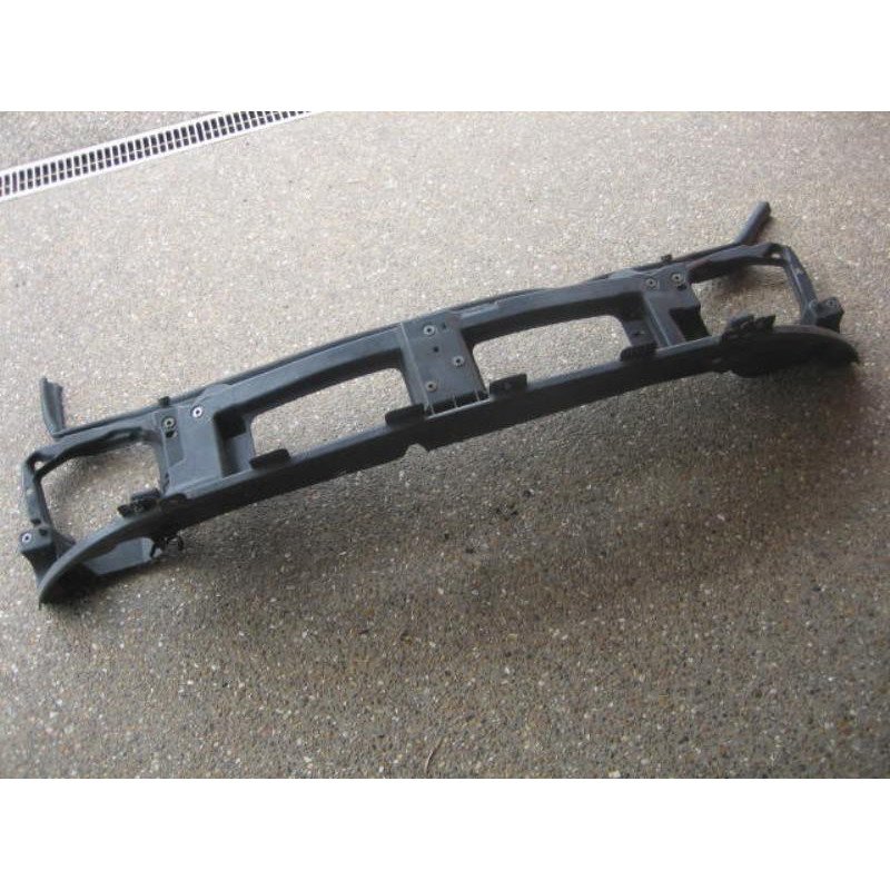 Traverse Superieure Renault Trafic 2 Phase 1 (1)