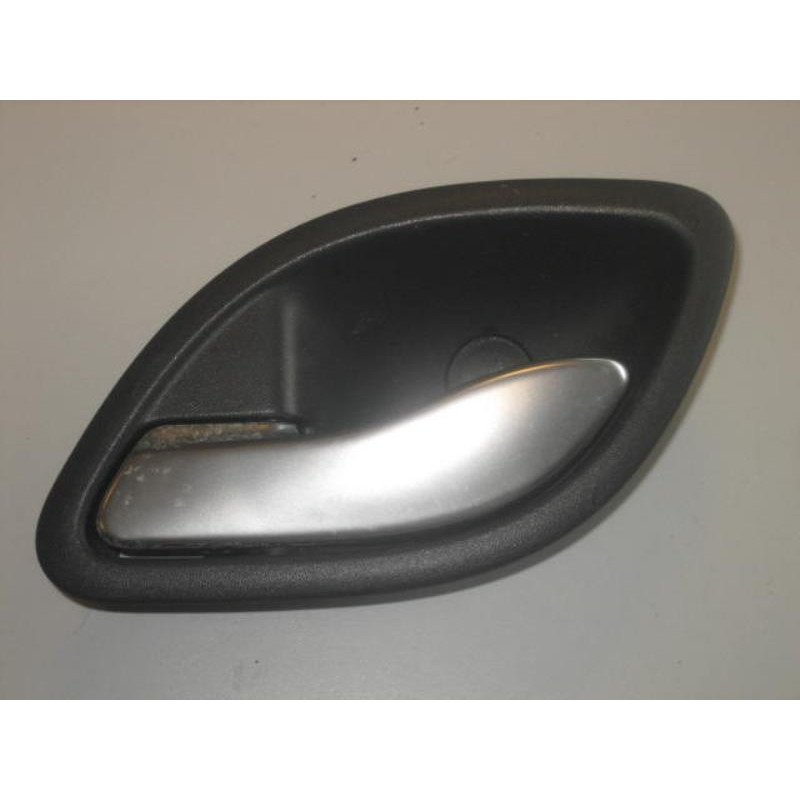 Poignee Interieur Arriere Gauche Renault Laguna 2 Phase 1 (1)