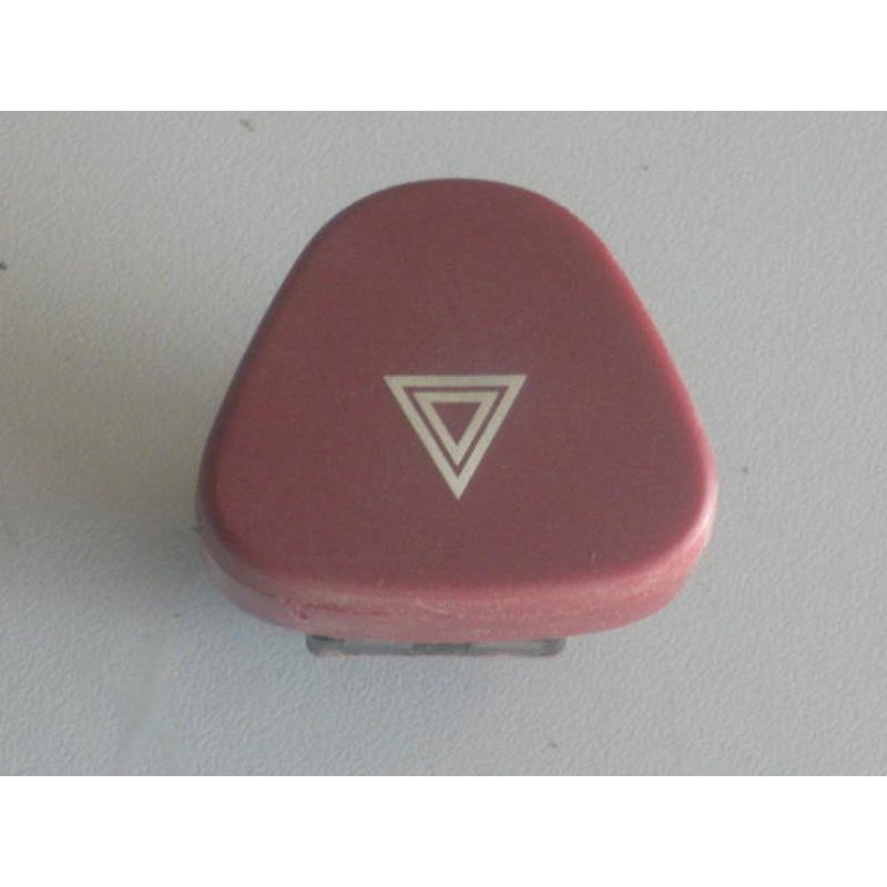 Bouton De Warning Citroen C3 1 Phase 2 (1)