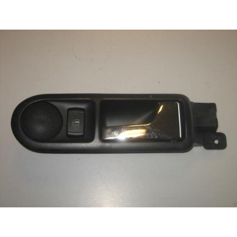 Poignee Interieur Arriere Droit Volkswagen Golf 4 (1)