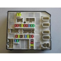 Porte Fusible Renault Megane 3 Phase 1 Coupe (1)