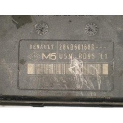 Porte Fusible Renault Megane 3 Phase 1 Coupe (2)