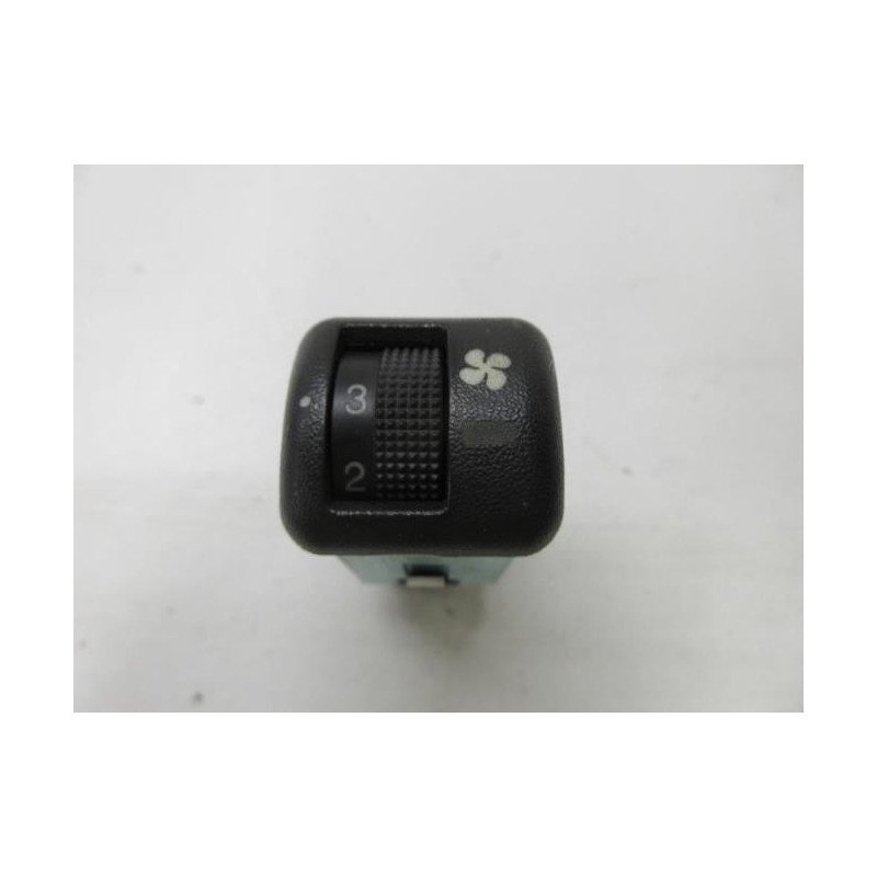Bouton/interrupteur Renault Trafic 2 Phase 1 (1)