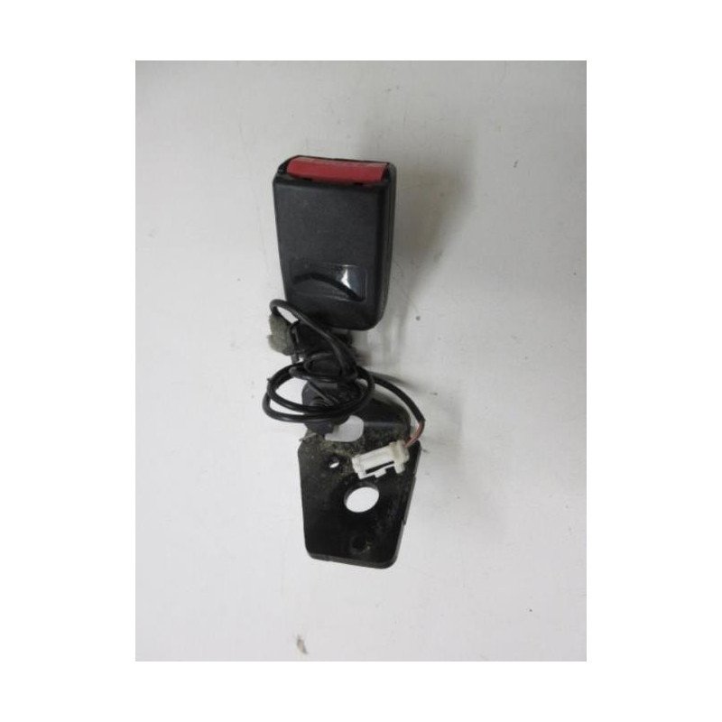 Attache Ceinture Arriere Gauche Peugeot 308 1 Phase 1 (1)