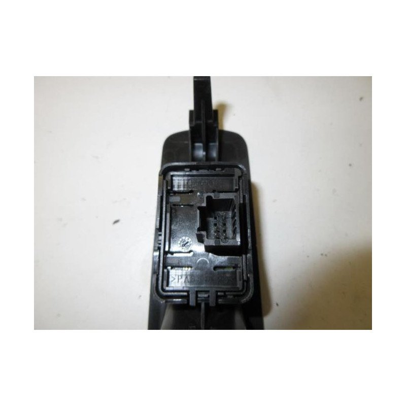 Interrupteur De Leve Vitre Arriere Droit Renault Laguna 3 Phase 1 Break (1)
