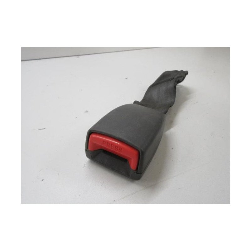 Attache Ceinture Arriere Gauche Kia Rio 2 Phase 1 (1)