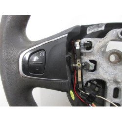 Volant Renault Clio 4 Phase 2 (4)