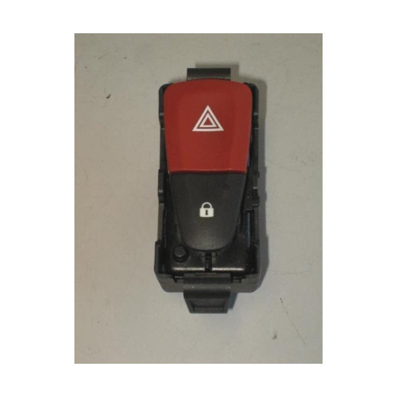 Bouton De Warning Renault Megane 3 Phase 1 Coupe (1)
