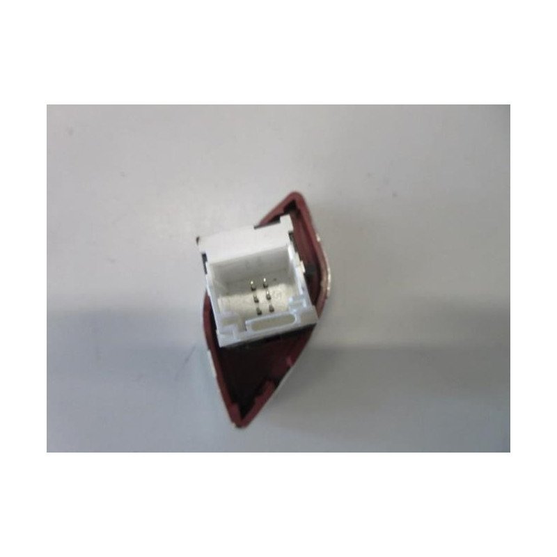 Bouton De Warning Citroen C3 2 Phase 1 (1)