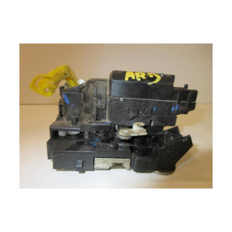 Serrure Arriere Droit Dacia Duster 1 Phase 2 (1)