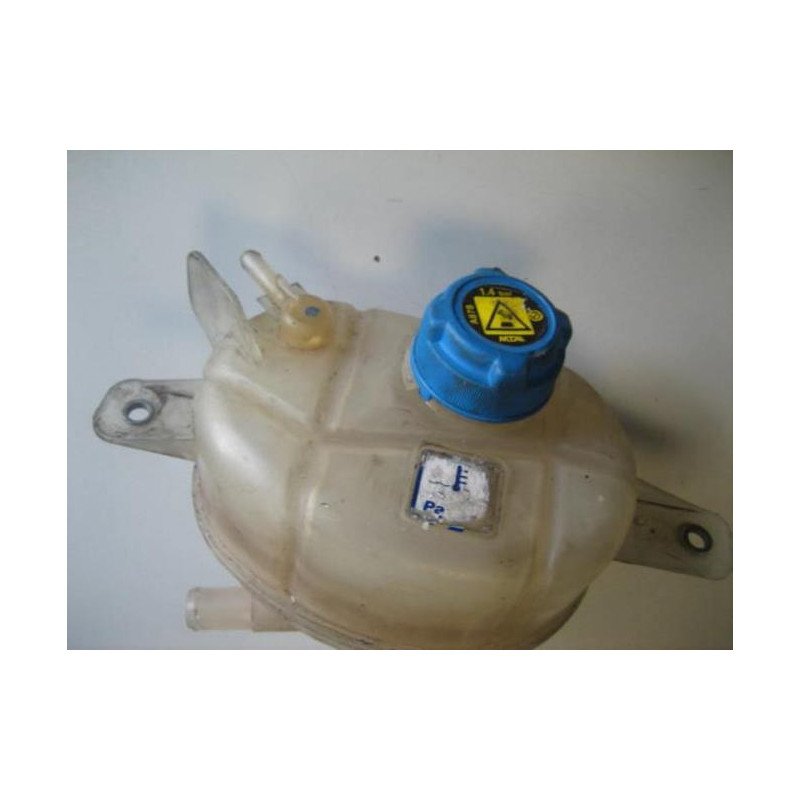 Vase D'expansion Peugeot Bipper (1)