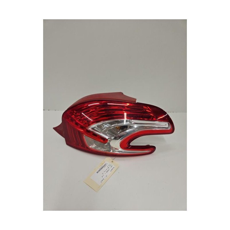 Feu Arriere Principal Droit (feux) Peugeot 208 1 Phase 1 (1)