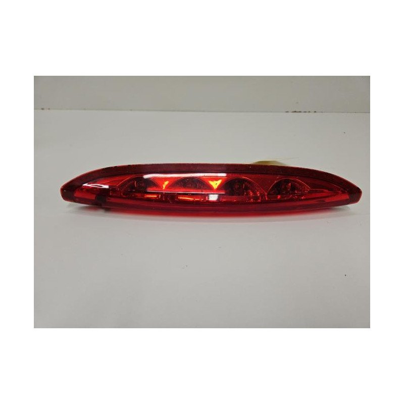 Feu Arriere Stop Central Peugeot 208 1 Phase 1 (1)