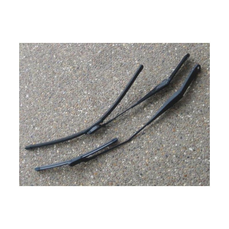 Bras Essuie Glace Avant Ford Fiesta 6 Phase 1 (1)