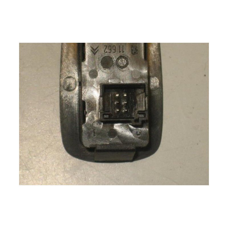 Interrupteur De Leve Vitre Arriere Droit Citroen C4 Picasso 1 (1)