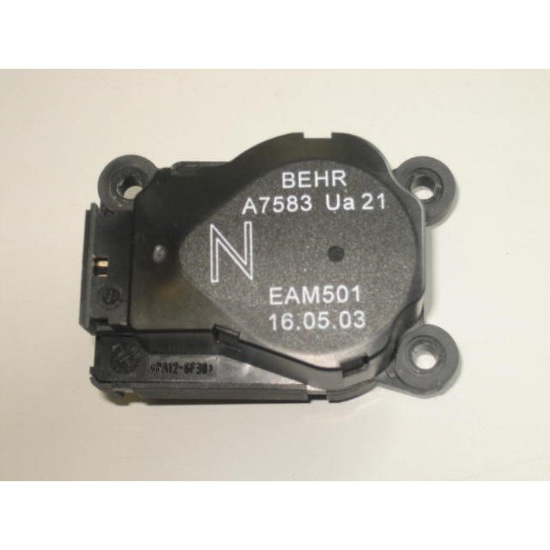Aerateur Tableau De Bord Peugeot 307 Phase 1 (1)