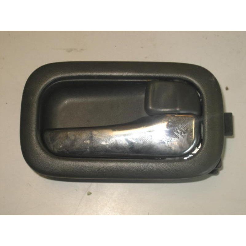 Poignee Interieur Arriere Droit Nissan X-trail 1 Phase 2 (1)