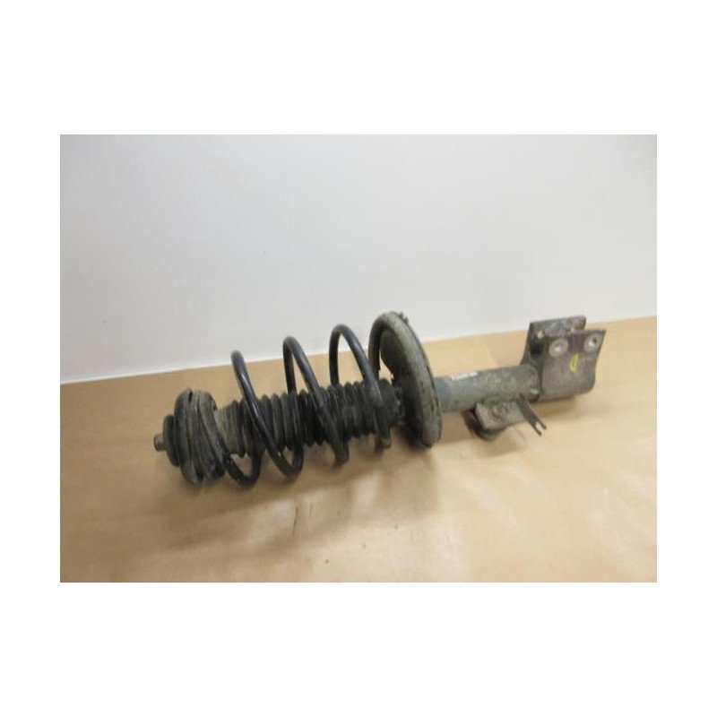 Amortisseur Avant Droit Peugeot 307 Phase 1 (1)