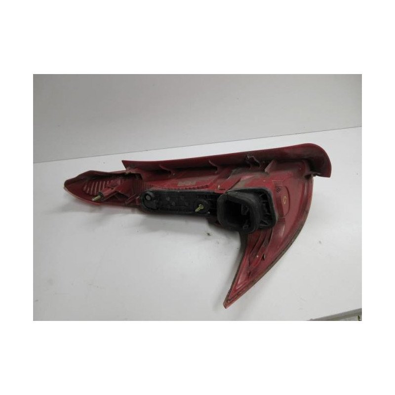 Feu Arriere Principal Droit (feux) Peugeot 206 Phase 2 Break (1)
