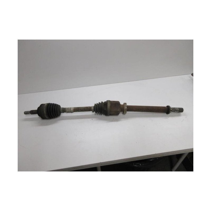 Cardan Droit (transmission) Renault Clio 2 Campus Phase 1 (1)
