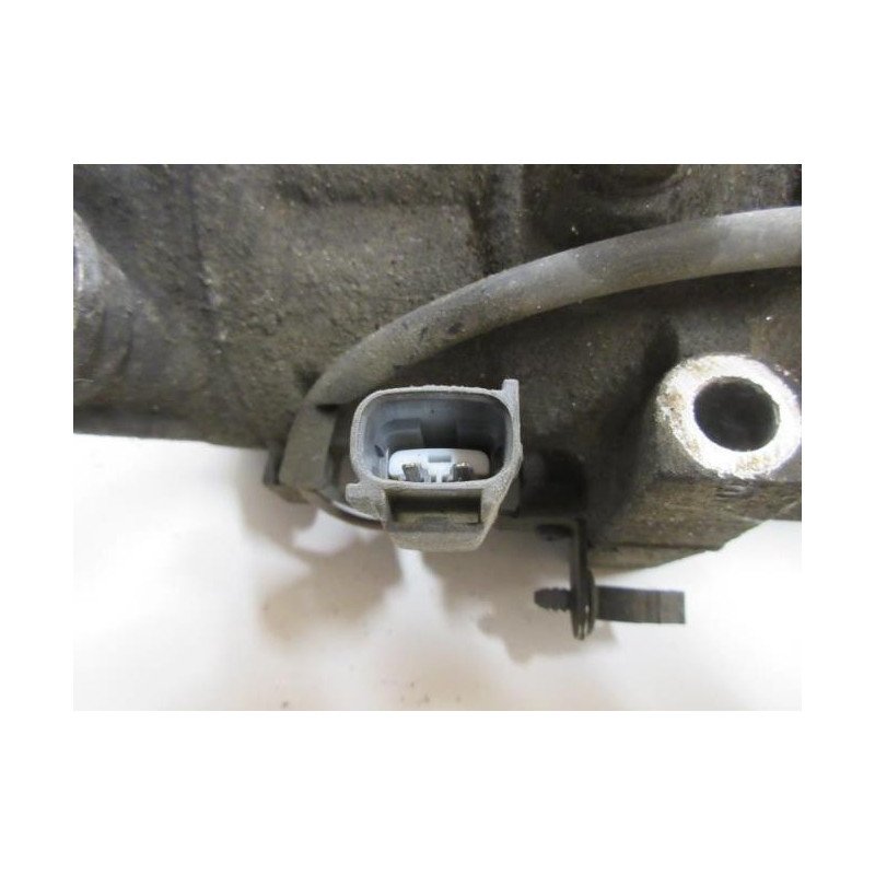 Compresseur Clim Fiat Grande Punto (1)