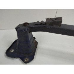 Renfort Pare Choc Avant (traverse) Nissan Micra 3 Phase 1 (3)