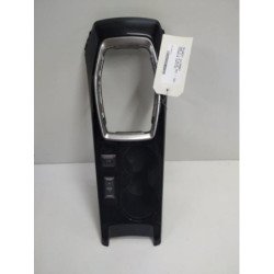 Console Central (interieur Plastique) Peugeot 208 2 (2)