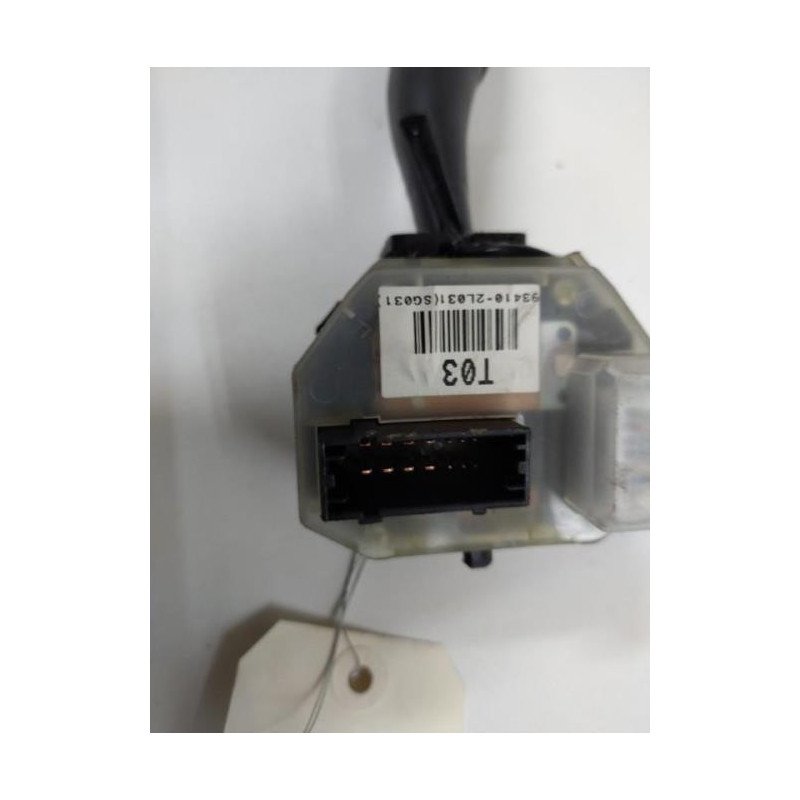 Commodo Phare Hyundai I 30 1 Phase 1 (1)