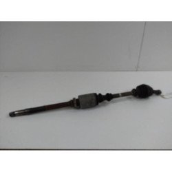 Cardan Droit (transmission) Peugeot 205 Phase 2 (1)