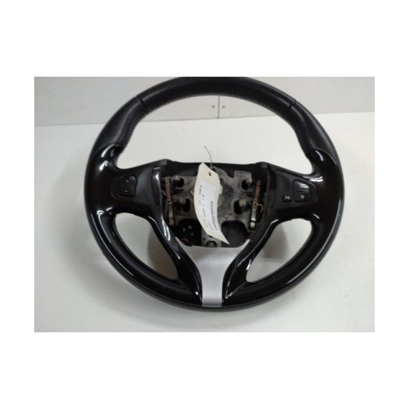 Volant Renault Clio 4 Phase 1 (1)