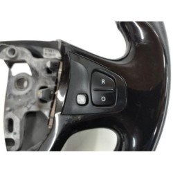 Volant Renault Clio 4 Phase 1 (2)