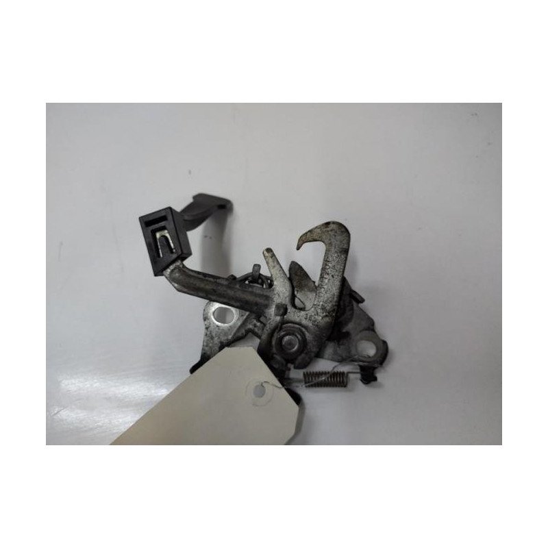 Serrure De Capot Peugeot 5008 1 Phase 1 (1)