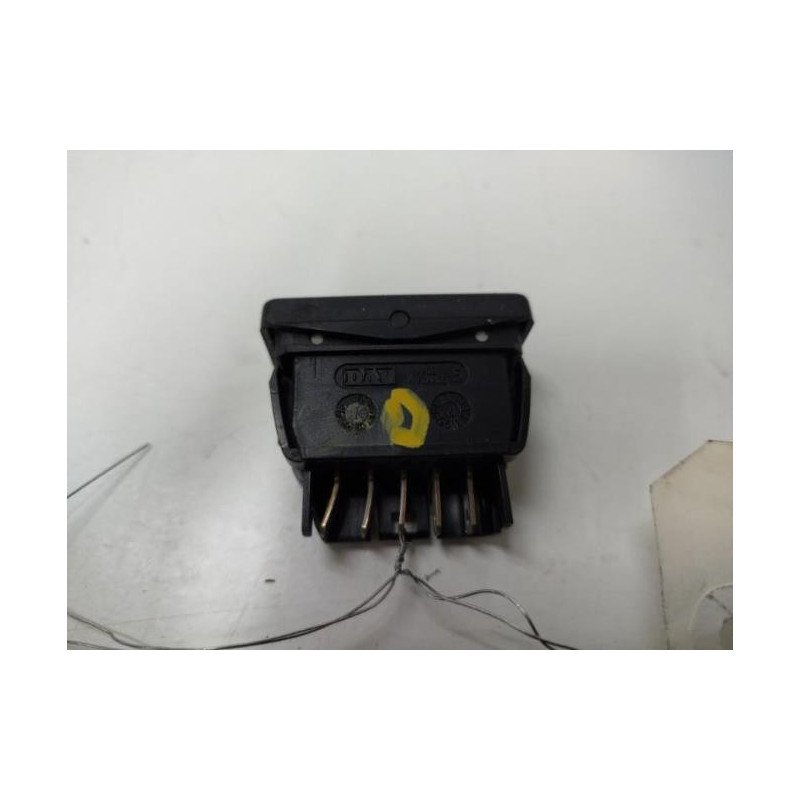 Interrupteur De Leve Vitre Avant Droit Peugeot 106 Phase 2 (1)