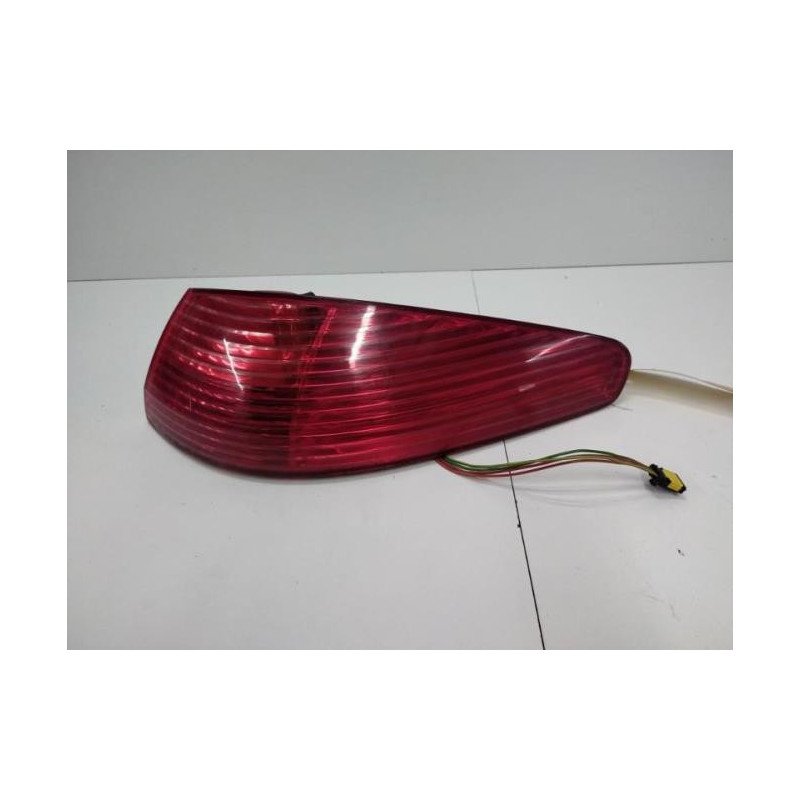 Feu Arriere Principal Droit (feux) Peugeot 607 Phase 1 (1)