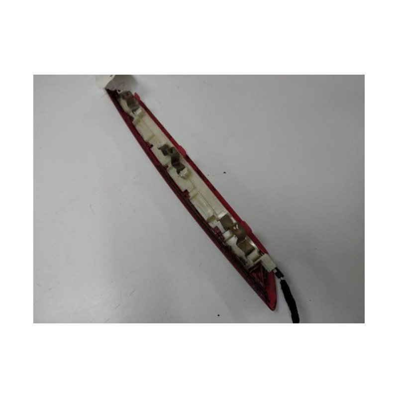 Feu Arriere Stop Central Volkswagen Polo 4 Phase 1 (1)