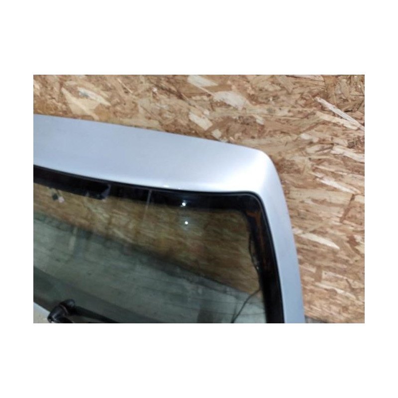 Malle/hayon Arriere Volkswagen Golf 4 (1)